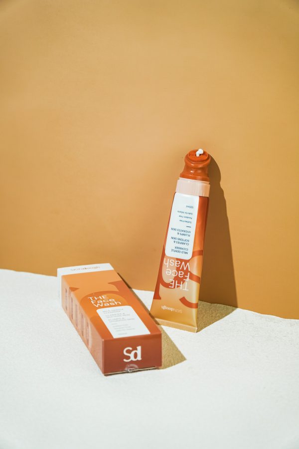 THE Face Wash - Image 2